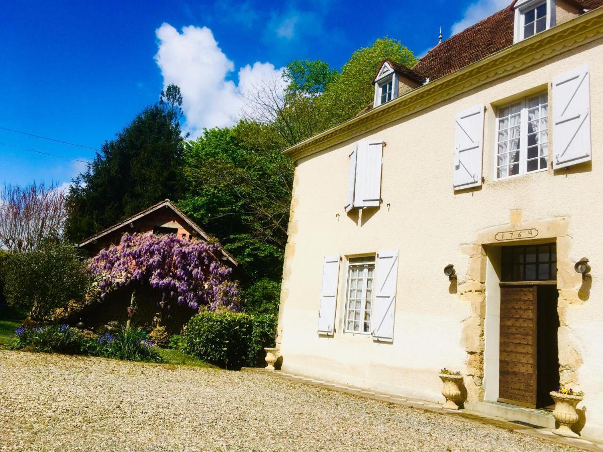 Maison Lomprere Fichous-Riumayou Exterior photo